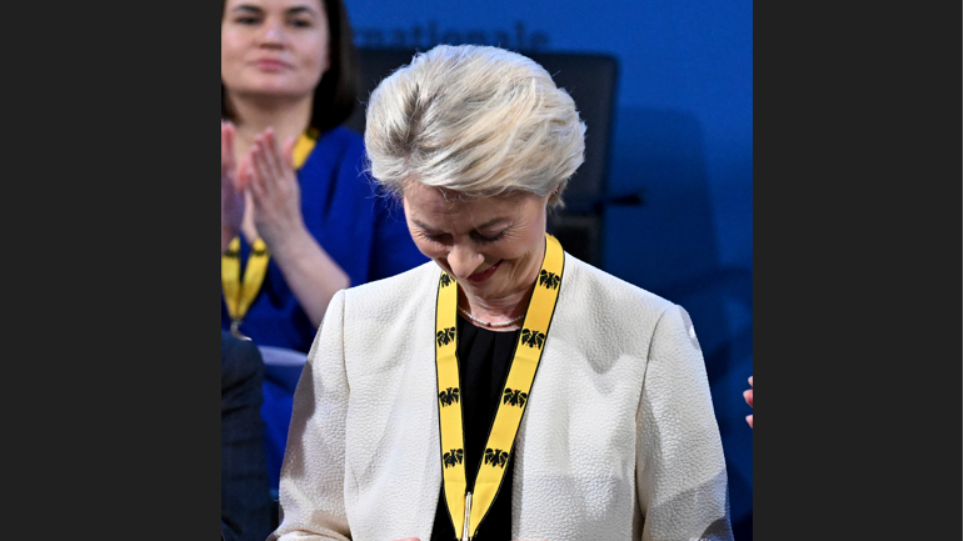 Ursula_vravio_Karlomagnos_Ap_Photo_Federico_Gambarini