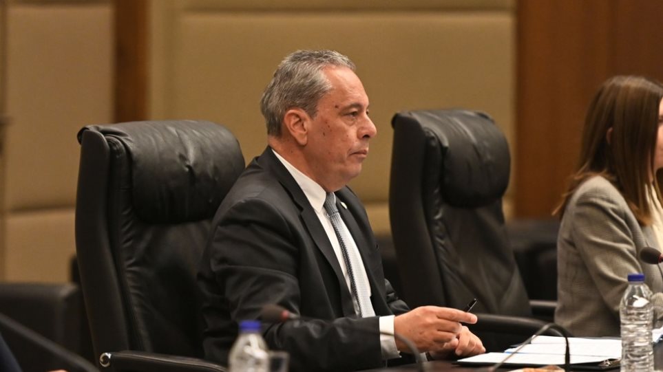 Vasilis_Palmas_ip_Aminas_Kipru_int