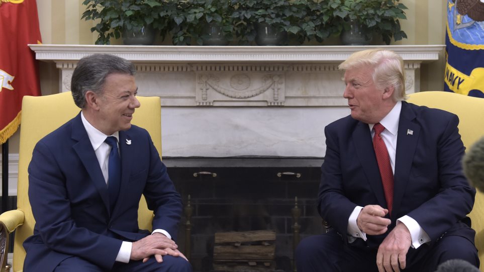 Xuan_Santos_Trump_AP_Photo_Susan_Walsh