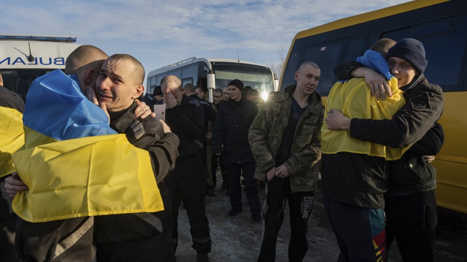 antalagi_exmaloton_AP_Photo_Danylo_Pavlov