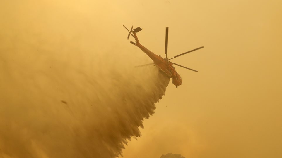 elikoptero_AP_Photo_Rick_Rycroft