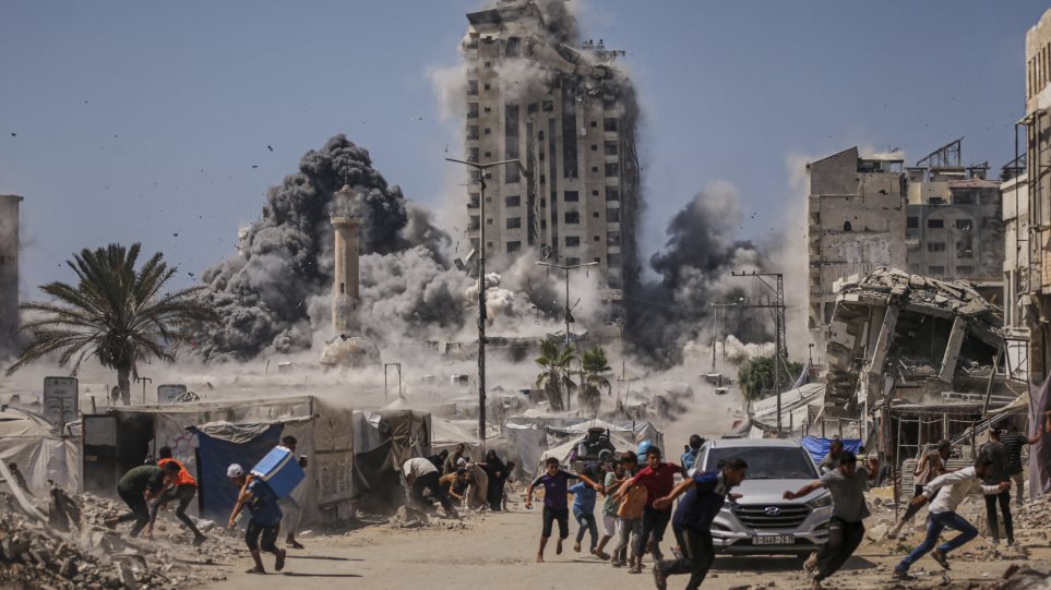 gaza_bomba_ktirio_AP_Photo_Yousef_Al_Zanoun