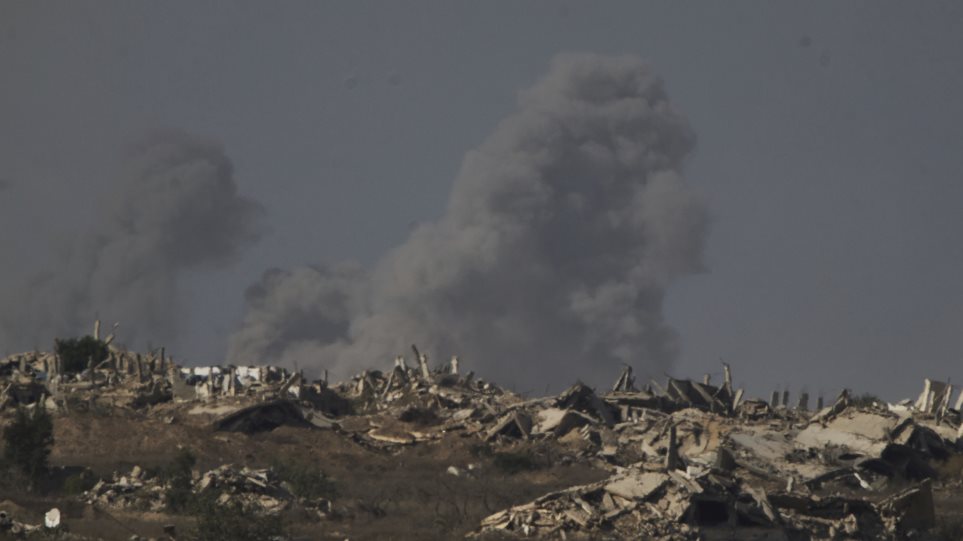 gaza_bombes_AP_Photo_Leo_Correa