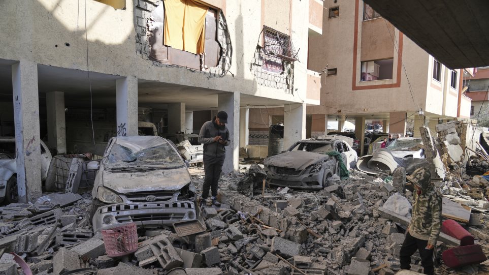 gaza_eripia_AP_Abdel_Kareem_Hana