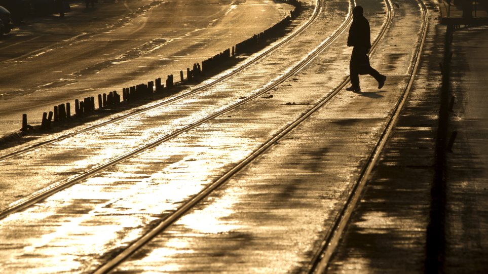grames_tram_AP_Photo_Vadim_Ghirda