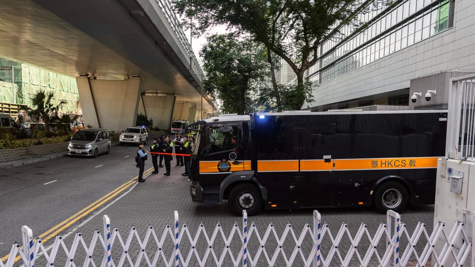 hong_kong_kluva_AP_Photo_Chan_Long_Hei