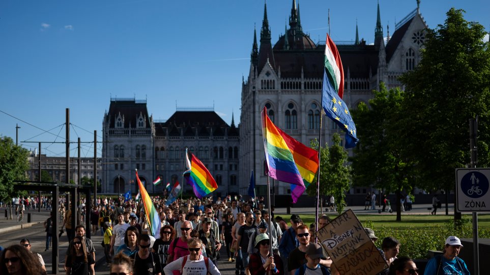 hungury_pride_AP_PHOTO_Denes_Erdos