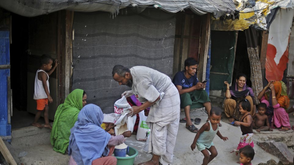 india_prosfigew_nyamar_AP_Photo_Altaf_Qadri