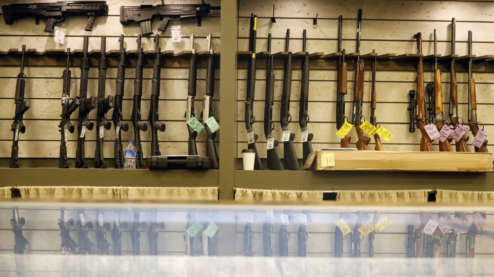 ipa_opla_AP_Photo_Shafkat_Anowar