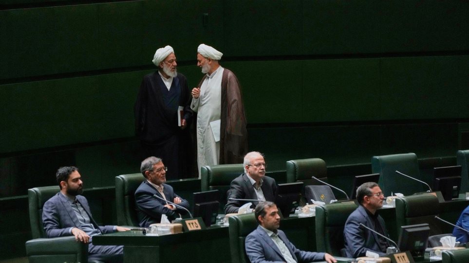 iran_vuli_AP_Photo_Vahid_Salemi