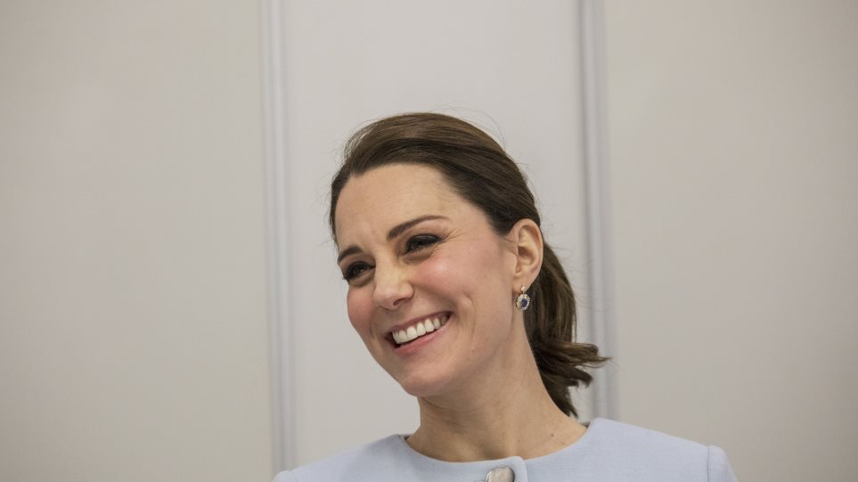 kate_Jack_Hill_Pool_via_AP
