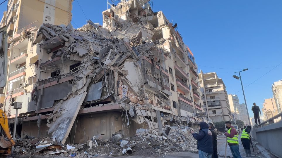 livanos_AP_Photo_Hussein_Malla