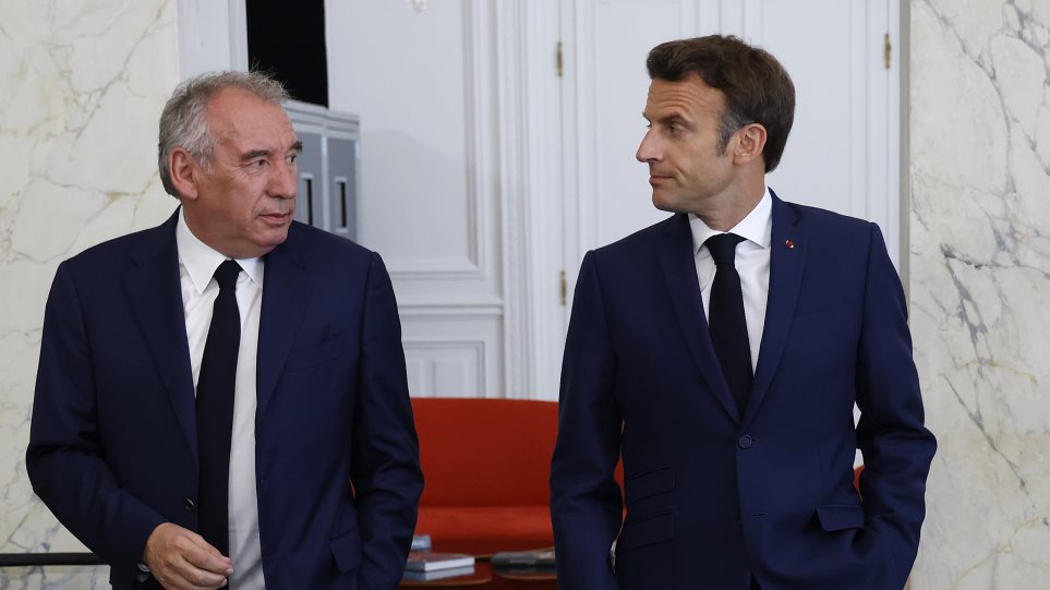 macron_bayrou_Ludovic_Marin_Pool_photo_via_AP