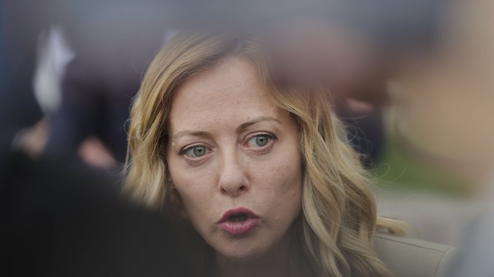 meloni_sinodos_AP_Photo_Vlasov_Sulaj