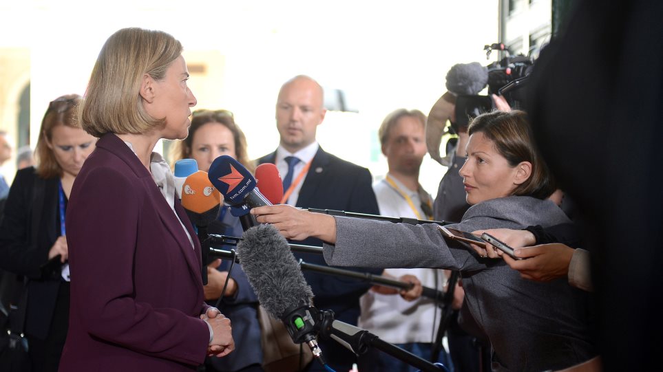 mogerini_AP_Photo_Rene_Rossignaud