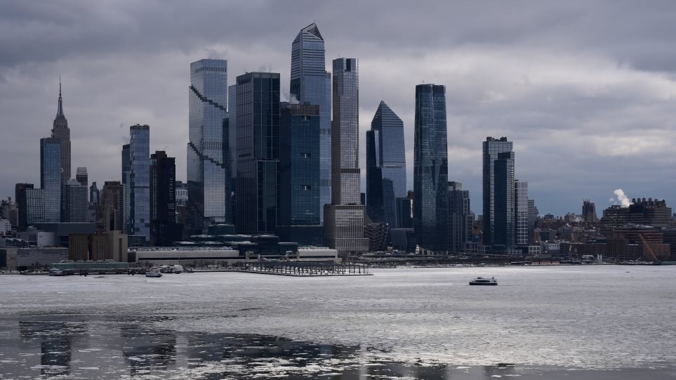 nea_yorki_AP_Photo_Seth_Wenig