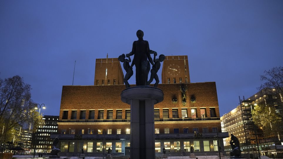 norvigiki_epitropi_Nobel_AP_Photo_Alexander_Zemlianichenko