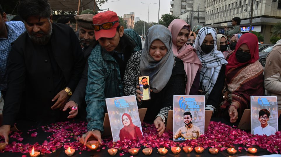 pakistan_thimata_AP_Photo_Ali_Raza