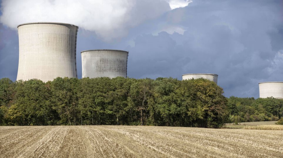 piriniki_energia_AP_Photo_Jean_Francois_Badias