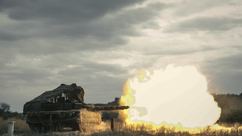 rosiko_tank_AP_Photo_Russian_Defense_Ministry_Press