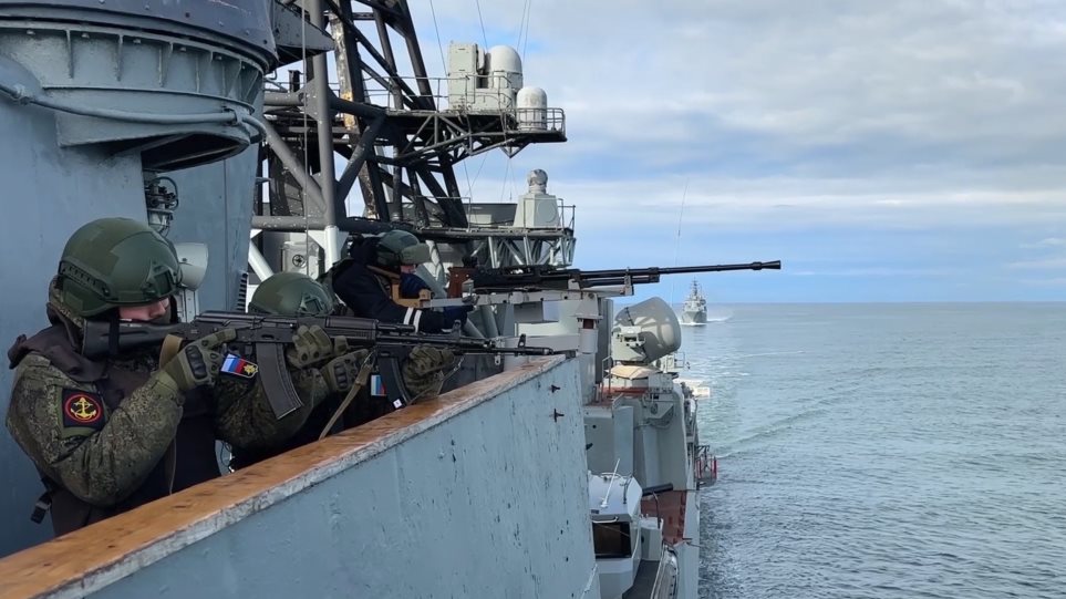 rosoi_arktiki_Russian_Defense_Ministry_Press_Service_via_AP