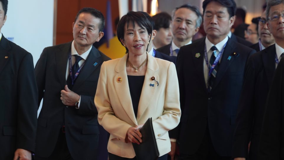 taik_tsi_AP_Photo_Rafiq_Maqbool