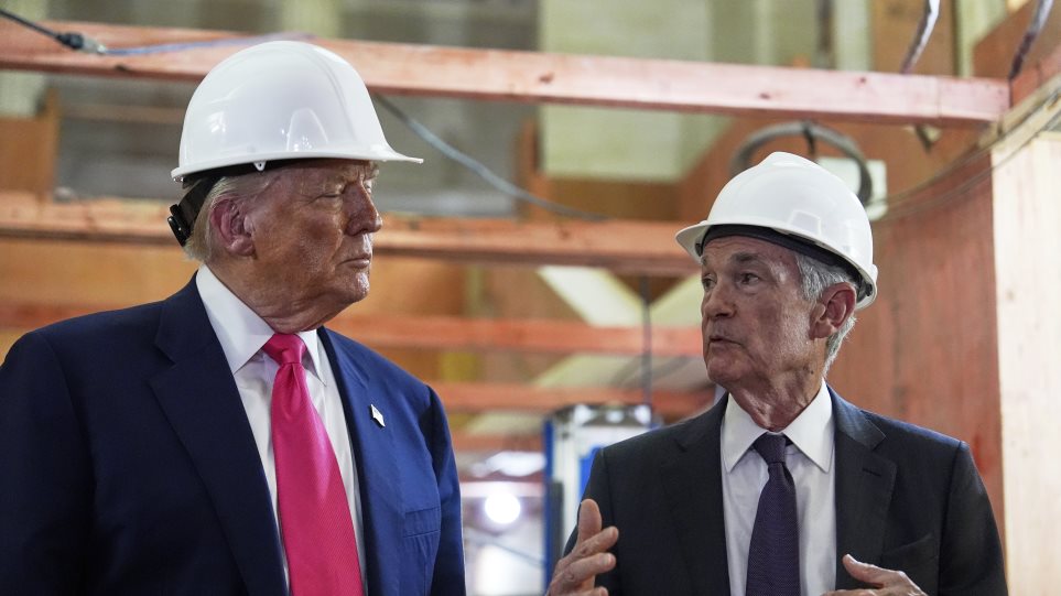 trump_fed_Powell_AP_PhotoJulia__Demaree__Nikhinson