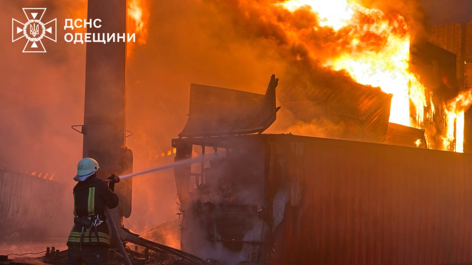 ukr_fotia_Ukrainian_Emergency_Service_via_AP