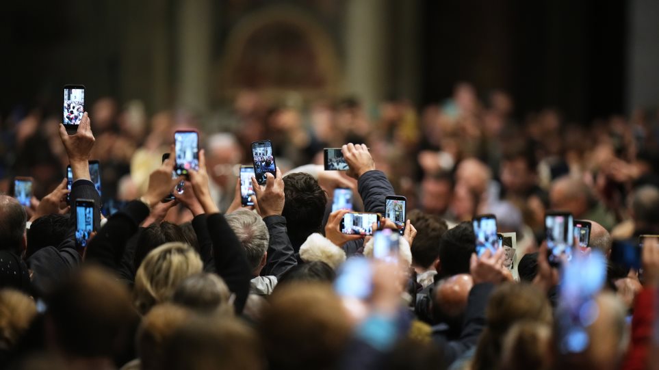 vatikano_AP_Photo_Alessandra_Tarantino
