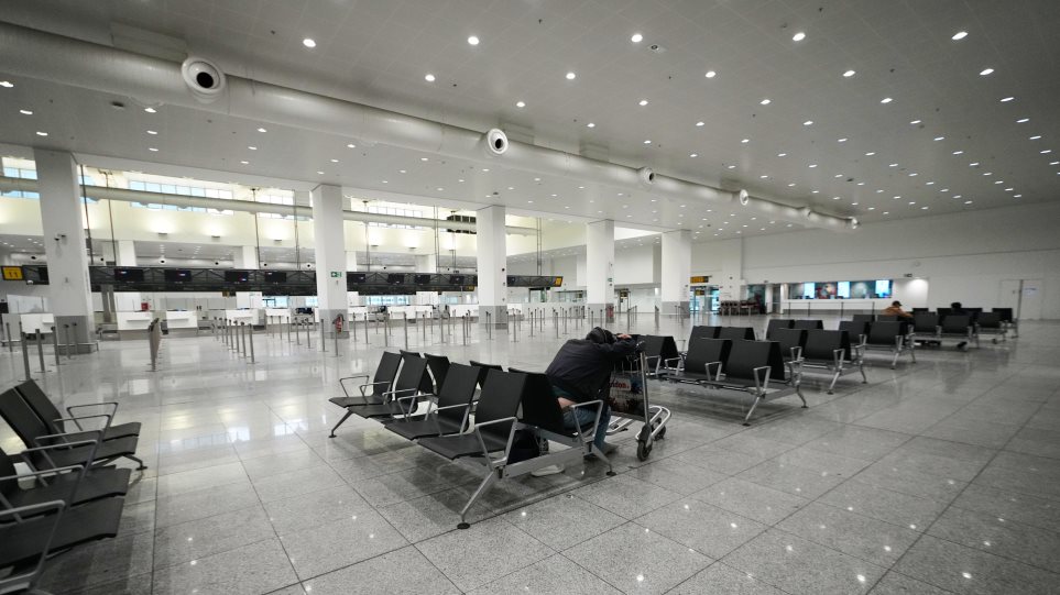 velgio_apergia_aero9dromio_AP_Photo_Virginia_Mayo