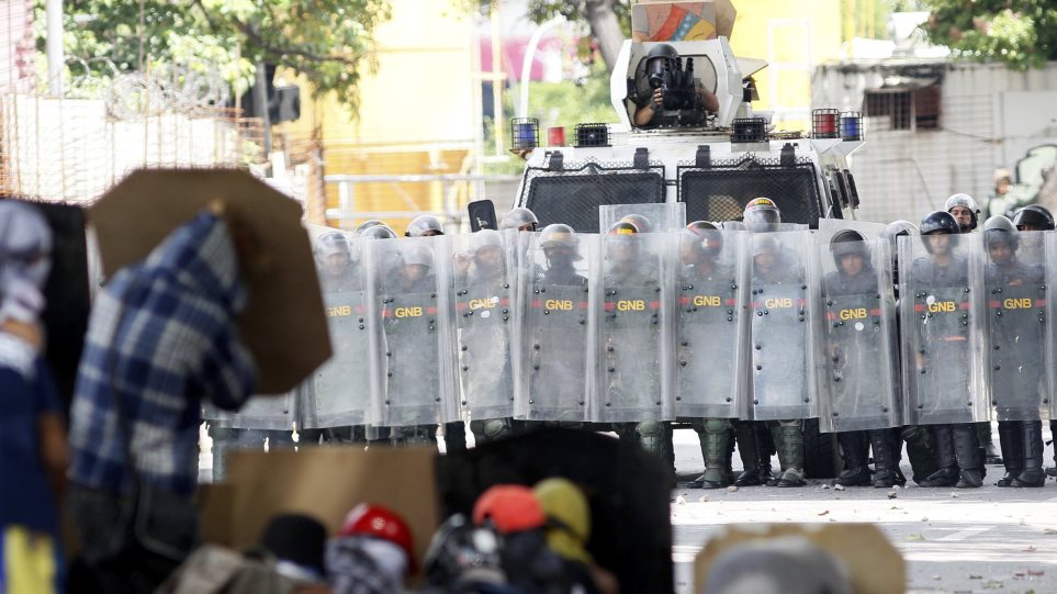 venezuela_Ethnofrura_AP_Photo_Ariana_Cubillos