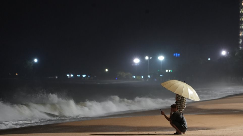 vietnam_kakokerriko_AP_Photo_Hau_Dinh
