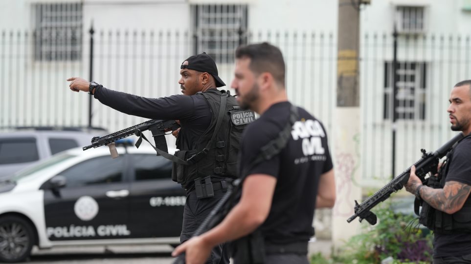 vrazilia_astinomia_AP_Photo_Silvia_Izquierdo_2