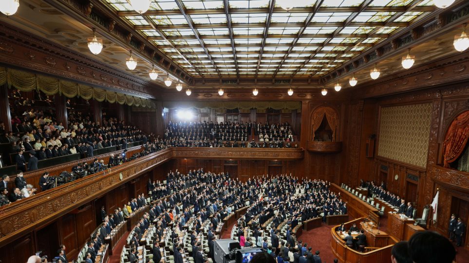 vuli_iaponia_AP_Photo_Eugene_Hoshiko