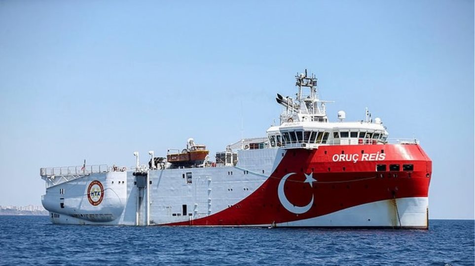Εξήλθε της ελληνικής υφαλοκρηπίδας το τουρκικό ερευνητικό πλοίο «Oruc Reis»