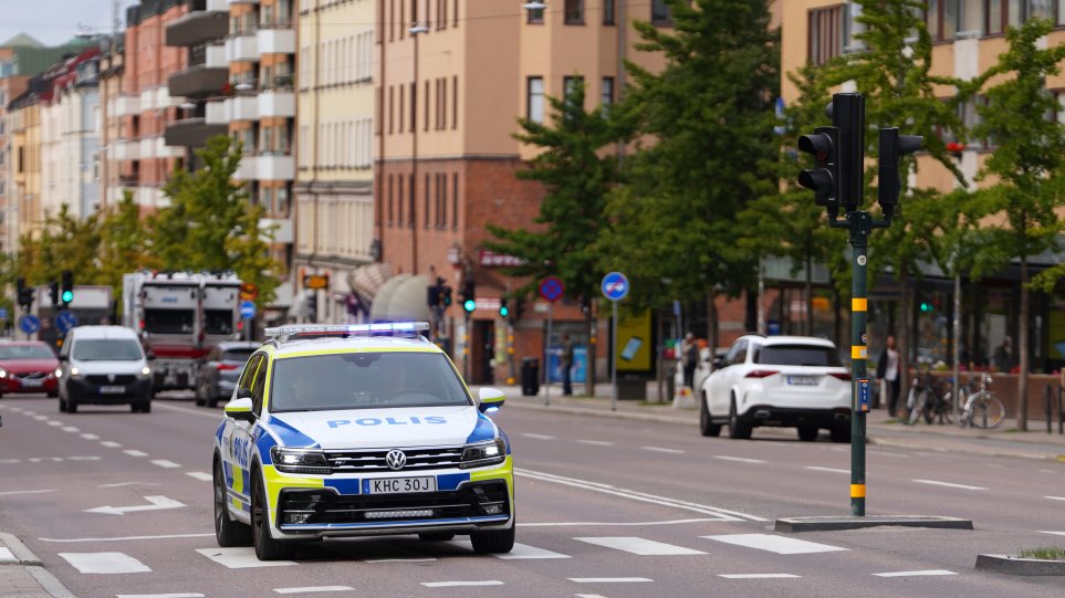 Swedish_police_5
