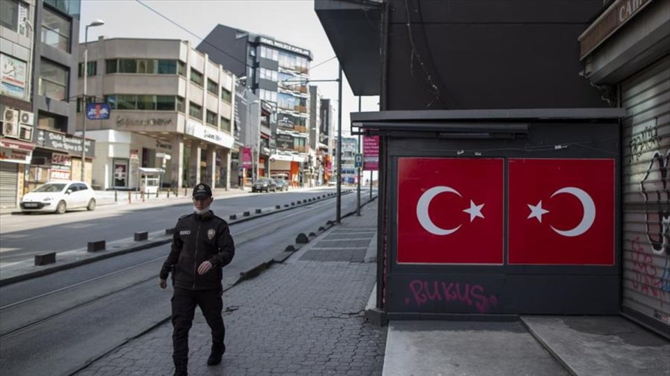 Τουρκία: Ρεκόρ 203 ημερήσιων θανάτων από την Covid-19      