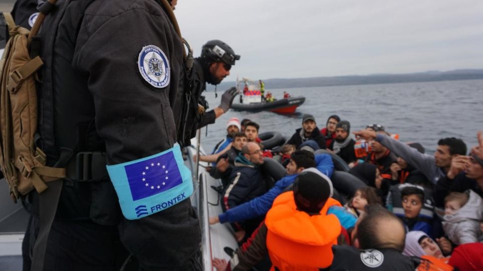 Λέμβο με 30 πρόσφυγες- μετανάστες εντόπισε σκάφος της FRONTEX στη θαλάσσια περιοχή της Σάμου