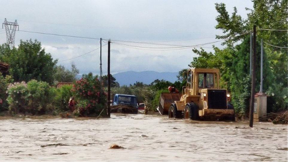 Η «Θάλεια» έριξε 300 χιλιοστά βροχής σε οκτώ ώρες στη Στενή Ευβοίας