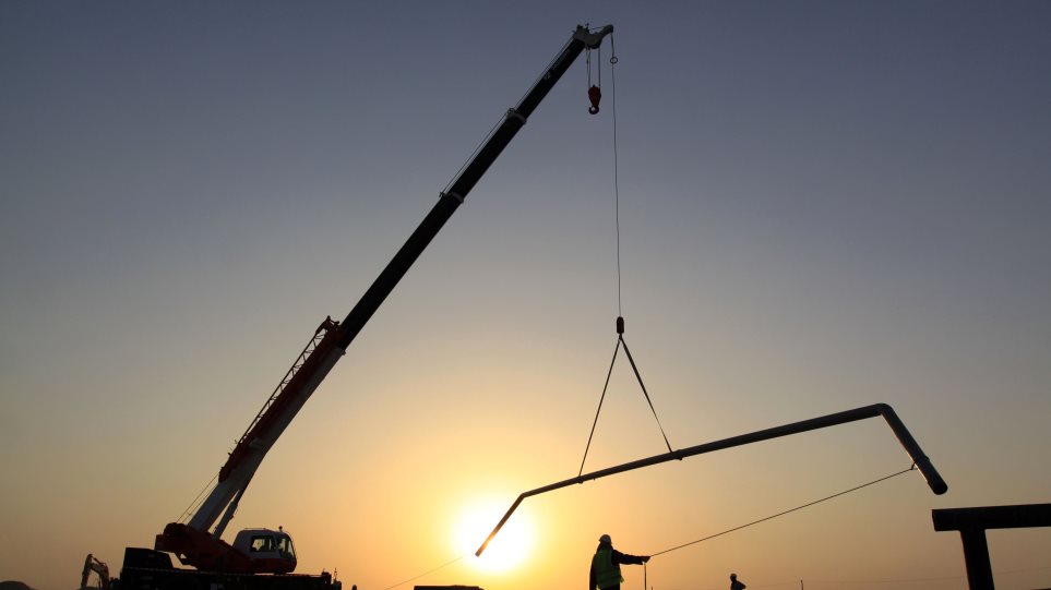 petreleo_exorixi_Ap_Photo_Hasan_Jamali