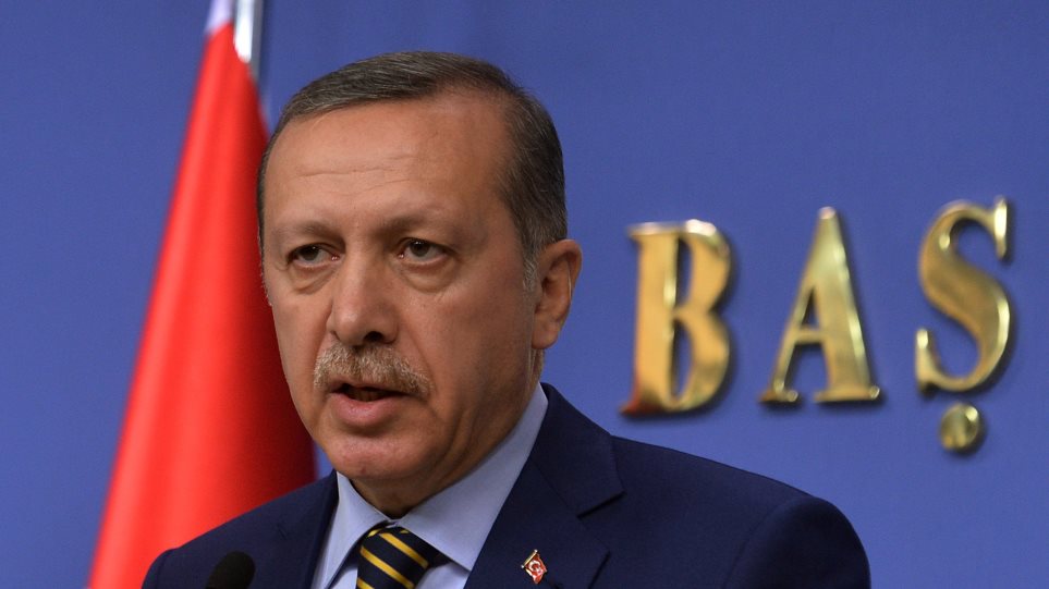 Ερντογάν:«Βάζουν μπροστά μας ένα κράτος, που σε όλη την ιστορία του, κρύβεται πίσω από άλλες χώρες»