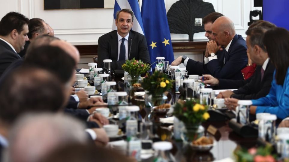 2025_IPURGIKO_Mitsotakis_I3