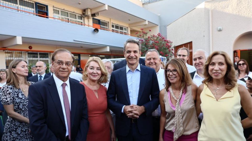 2025_Mitsotakis_Agiasmos_Sxolio_I2