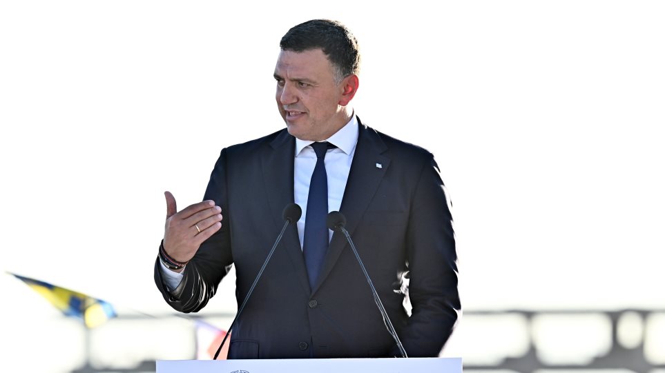 Kikilias_podium_int