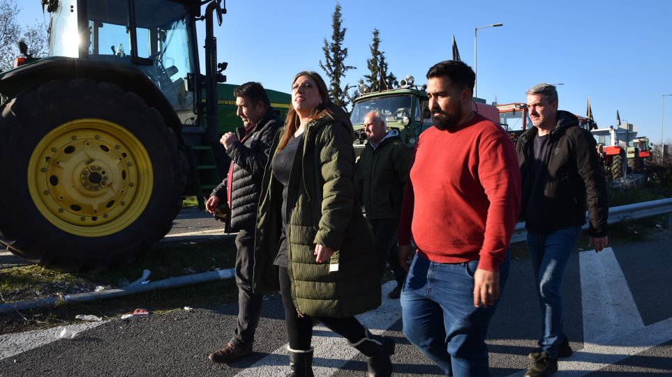 Kostadopulu_bloko_nikeas_int