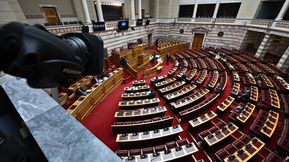 vuli_theoria_kamera_int