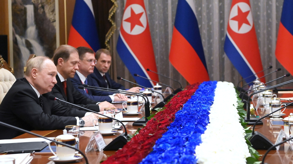SLIDER_Putin_KIM_Giong_UN