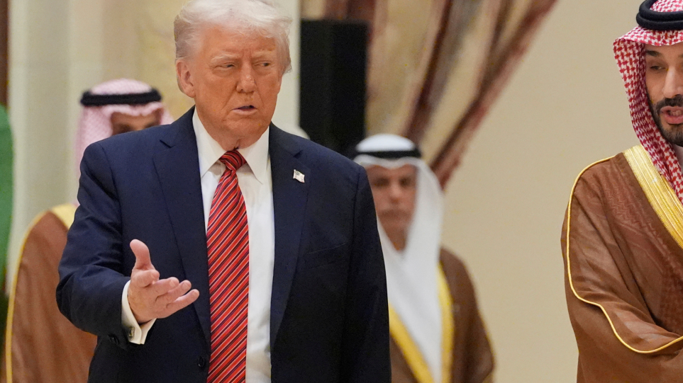 SLIDER_Trump_Moxamed_bin_Salman_S_Alex_Brandon