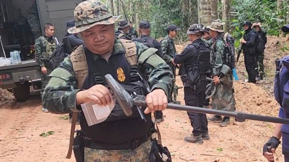 SLIDER__tailandi_stratos_Royal_Thai_Army_via_AP