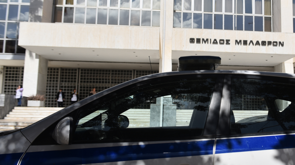 SLIDER_arios_pagos_peripoliko_int